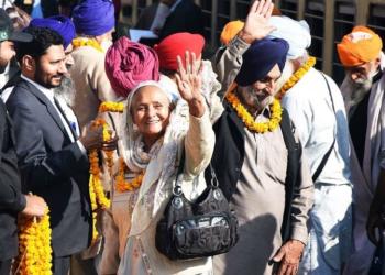 गुरु नानक के प्रकाशोत्सव पर मोदी सरकार ने दी सिख समुदाय को खुशखबरी