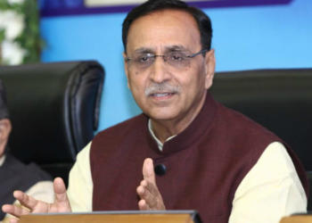 विजय रुपाणी राहुल गांधी वाइब्रेंट गुजरात