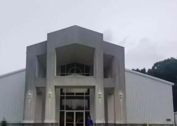 चर्च हिंदू मंदिर अमेरिका