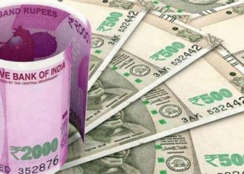 डॉलर रुपया मजबूत