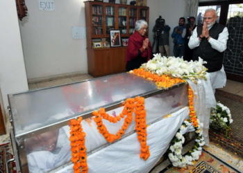 जॉर्ज फर्नांडीस हिंदू रीति अंतिम संस्कार