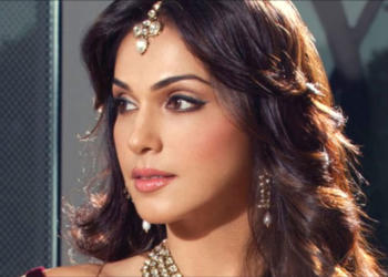 ईशा कोप्पिकर बीजेपी