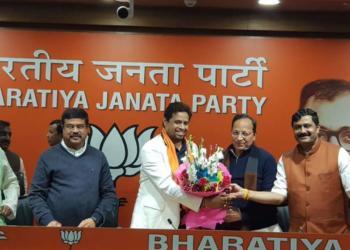 पश्चिम बंगाल बीजेपी टीएमसी सौमित्र खान