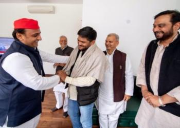 हार्दिक पटेल आतंकियों