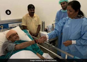 सीतारमण शशि थरूर राहुल गांधी