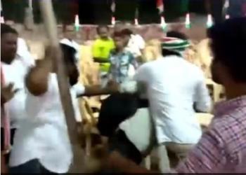 खाली कुर्सियों कांग्रेस कार्यकर्ताओं पत्रकार