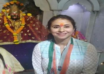 उर्मिला मातोंडकर कांग्रेस