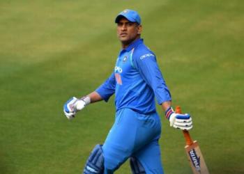 पहले अंतर्राष्ट्रीय मैच में ज़ीरो स्कोर करने से लेकर भारत के महानतम खिलाड़ियों में से एक बनने तक का सफर