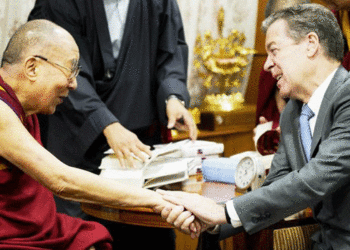 अमेरिका, चीन