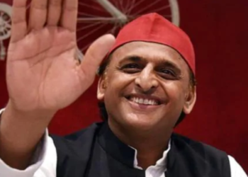 अखिलेश यादव