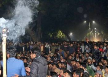 यूपी पुलिस, योगी, पश्चिम बंगाल, विरोध, हिंसा
