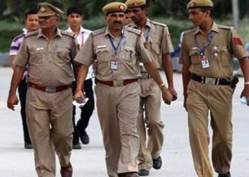 पुलिस कार्रवाई