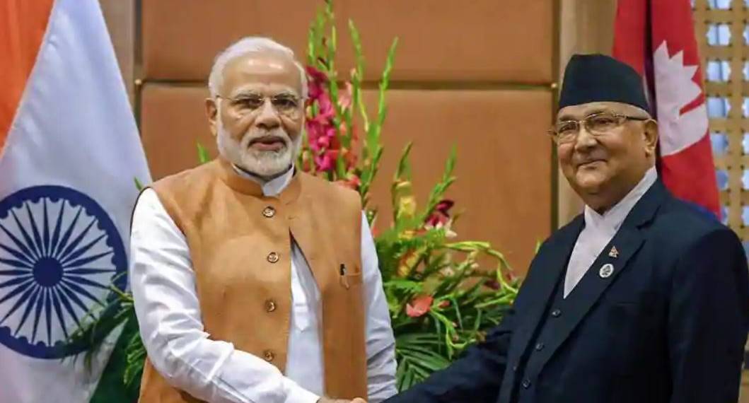 ओली एक असहाय नेता हैं, भारत से नफरत के बाद मदद के लिए भारत की ओर देख रहे हैं