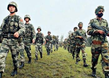 सर्दियों में तैनाती के लिए भारतीय सेना LAC पर पूरी तैयारी कर चुकी है, उधर चीनी बच्चे लगभग सरेंडर कर चुके हैं