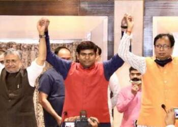 मुकेश साहनी