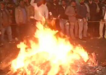 लोहड़ी जन्म, विवाह और जीवन का उत्सव है, पर नकली किसानों और कांग्रेस ने इसे मनहूसियत का पर्याय बना दिया