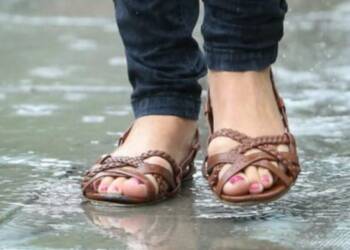 फुटवियर