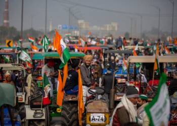 खुद 3-star होटलों में रुक लाखों का बिल भर, प्रदर्शनकारियों को सड़कों पर बैठा रहे हैं किसान आंदोलन के नेता