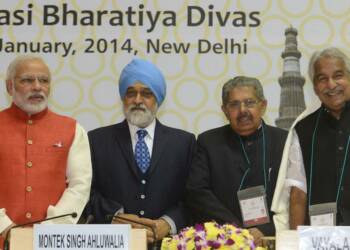 बुरी हार का डर और राजनीतिक करियर पर खतरा- ममता बनर्जी ने हिंट दिया है वो दूसरी सीट से भी चुनाव लड़ सकती हैं