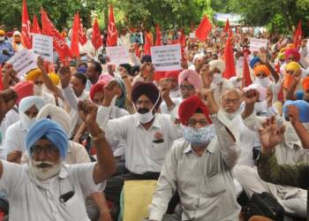 पंजाब: COVID के मामलों में भारी उछाल, सारा श्रेय नासमझी भरे विरोध प्रदर्शन और सरकार को जाता है