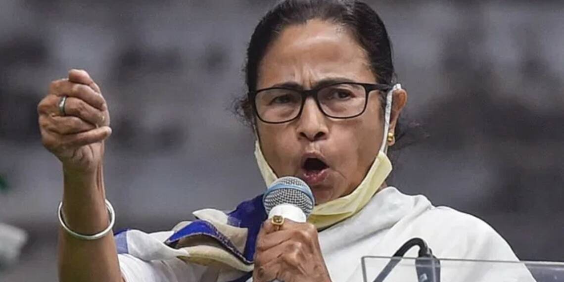 नंदीग्राम में भाजपा की रैली में जनसैलाब देख बौखलाईं ममता, TMC के गुंडों से बोलीं ‘कूल कूल तृणमूल’