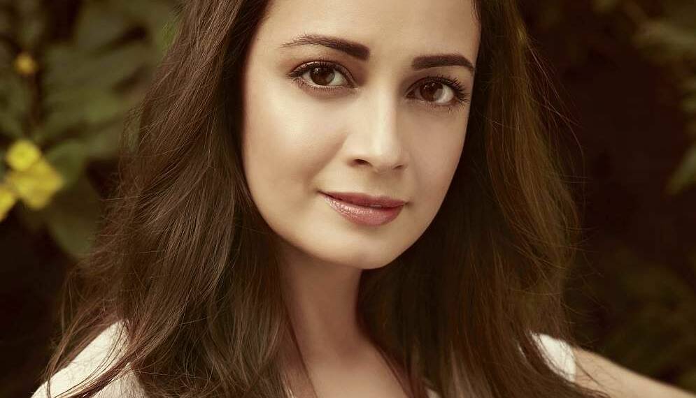 पार्ट-टाइम पर्यावरण कार्यकर्ता दिया मिर्जा को बनाया ‘नमामि गंगे’ प्रोजेक्ट का चेहरा, इससे खुश नहीं हैं Twitter यूजर