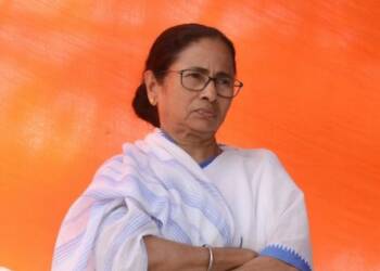 ममता का वायनाड- नंदीग्राम में हार होते देख ममता अब मुस्लिम बहुल बीरभूम क्षेत्र से चुनाव लड़ सकती हैं