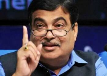 “क्वालिटी खराब हुई तो सड़क उखाड़ दूँगा और तुम्हें Fire करूंगा”, गडकरी की ठेकेदारों को चेतावनी