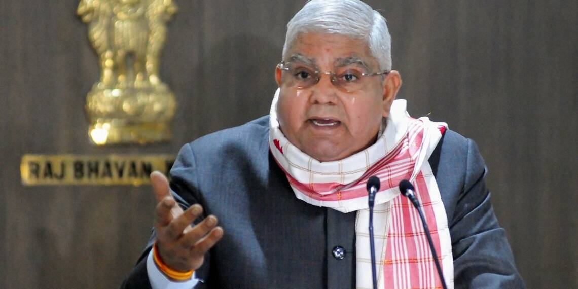 महुआ मोइत्रा vs जगदीप धनखड़