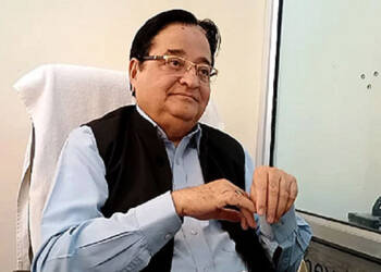 सांसद एसटी हसन