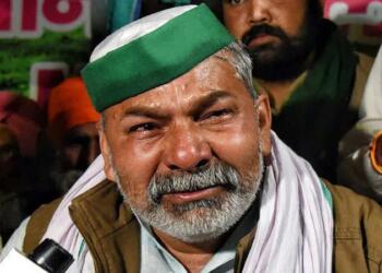 टिकैत की गिरफ़्तारी की झूठी खबरों को नकली किसान प्रदर्शन भड़काने के लिए फैलाया गया, तुरंत कार्रवाई हो