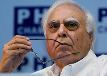 कपिल सिब्बल पेगासस