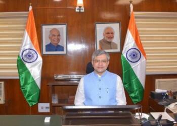 रेल मंत्री अश्विनी वैष्णव