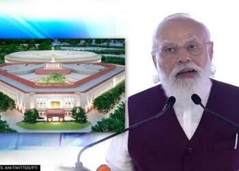 रक्षा कॉम्प्लेक्स का उद्घाटन करते मोदी जी