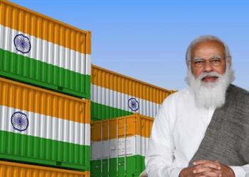 भारतीय निर्यात पहली बार 100 अरब डॉलर के पार पहुंच गया हैै