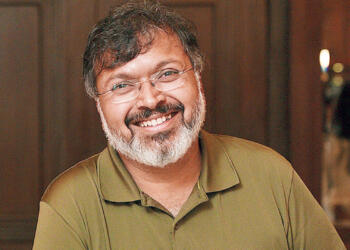 लेखक देवदत्त पटनायक