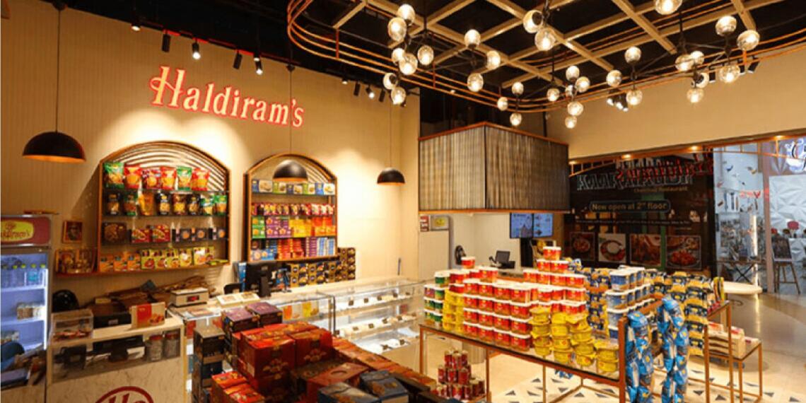 हल्दीराम logo