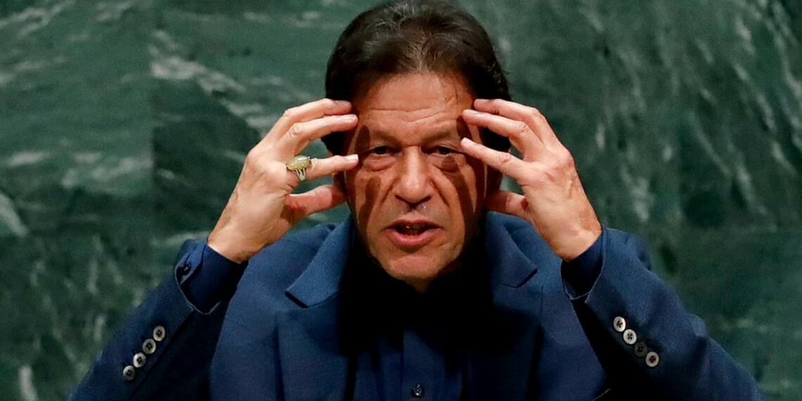 पाकिस्तान इमरान खान