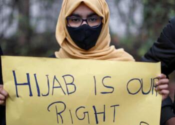 क्या हिजाब वास्तव में मुक्तिदायक है?