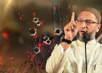 ओवैसी की हत्या के लिए किसी ने नौसिखिए हमलावर को चुना किंतु हमारे अनुमान में ओवैसी खुद ही हैं