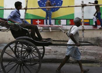 बॉलीवुड और वामपंथी गैंग पश्चिम बंगाल को आगे नहीं बढ़ने देना चाहते