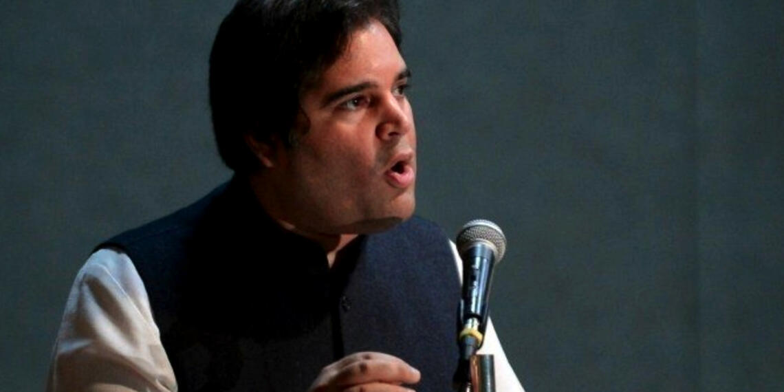 वरुण गांधी अपने बड़बोले व्यवहार और ट्विटर पेज के साथ नजरंदाज कर दिए गए हैं