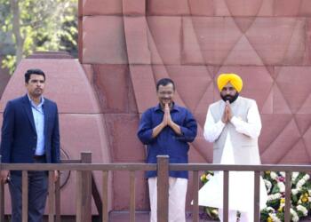 घमंड में चूर हुई आम आदमी पार्टी, अभी से पानी की तरह बहाने लगी है जनता के पैसे