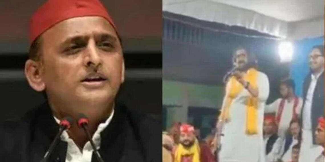 Akhilesh Yadav and Abbas Ansari