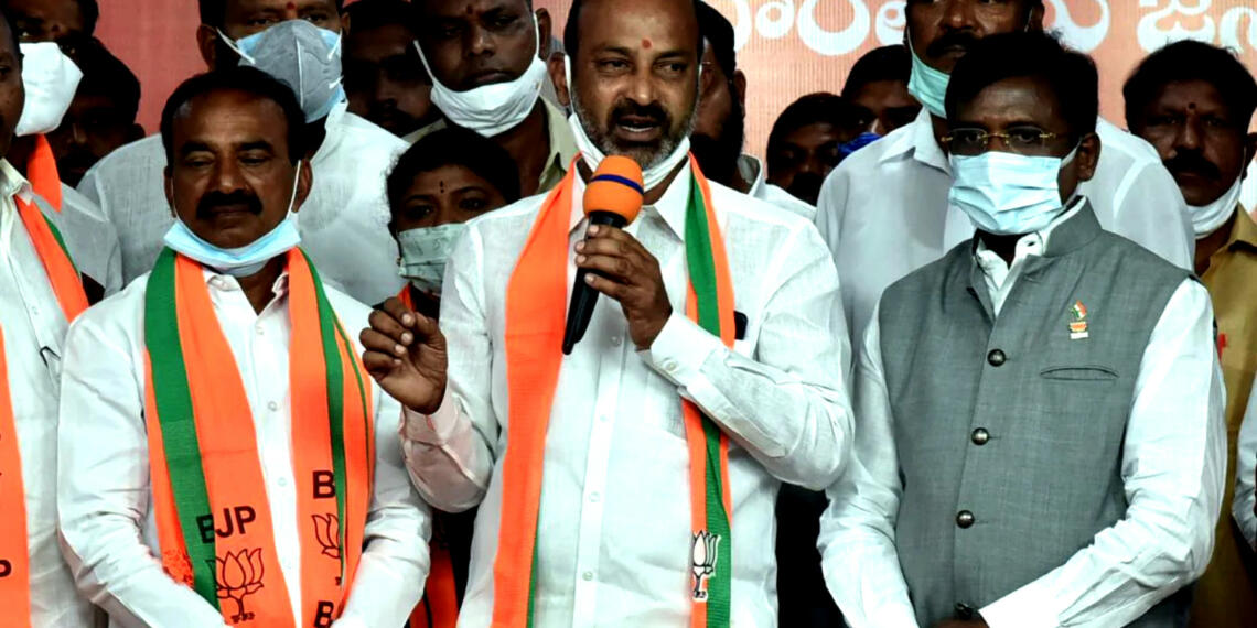 क्या तेलंगाना विधानसभा में भाजपा विधायकों का निलंबन दक्षिण में भगवा पार्टी की बढ़ती ताकत को दर्शाता है?