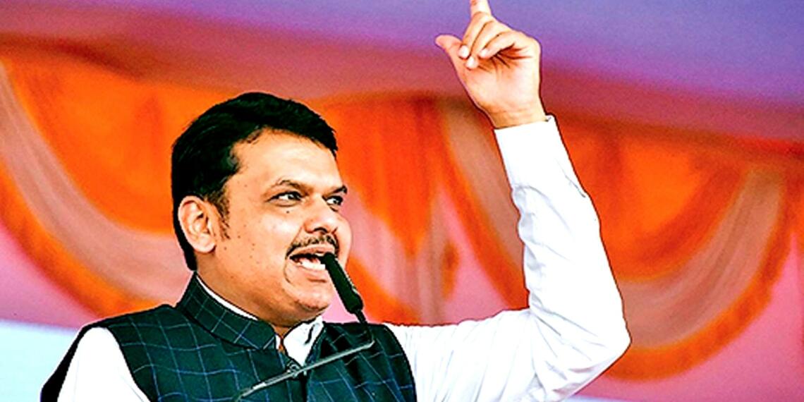 देवेंद्र फडणवीस ने अपने अंदाज में MVA सरकार की गुंडागर्दी का पर्दाफाश किया है