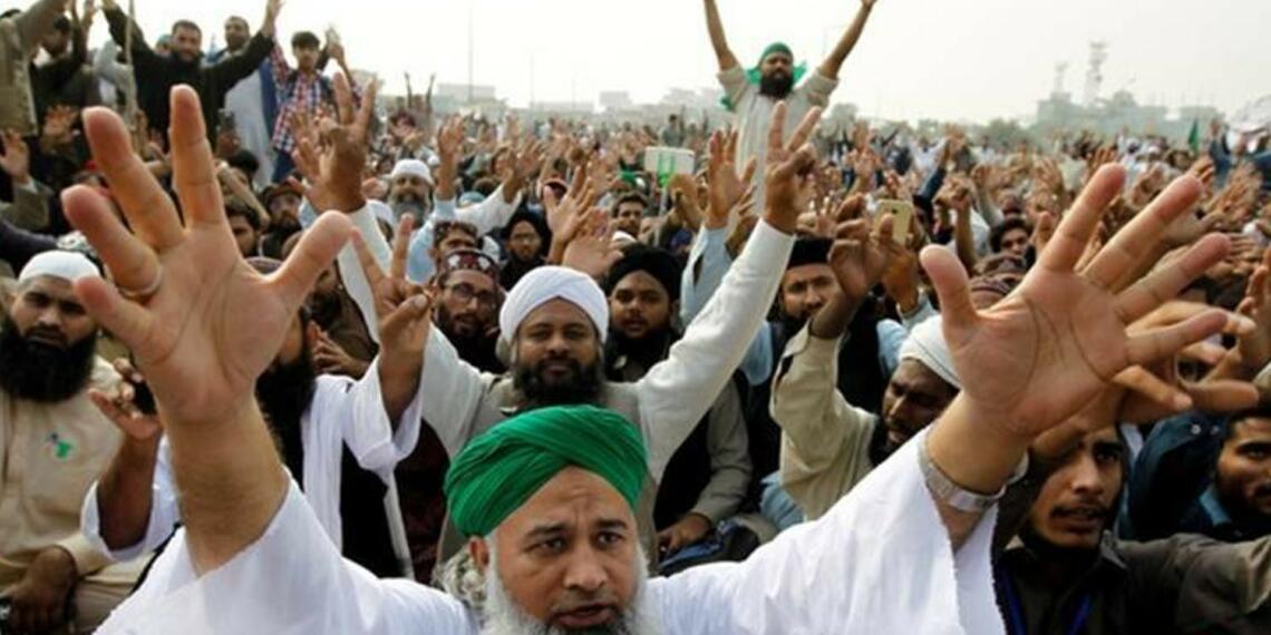 वक्फ बोर्ड