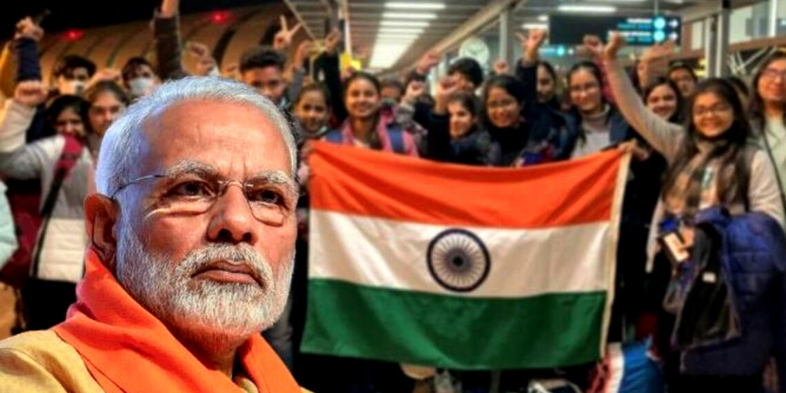 जहाँ अमेरिका, ब्रिटेन और चीन ने अपने नागरिकों को यूक्रेन में छोड़ दिया, वहीं भारत ने 60 फीसदी भारतीयों को बाहर निकाला