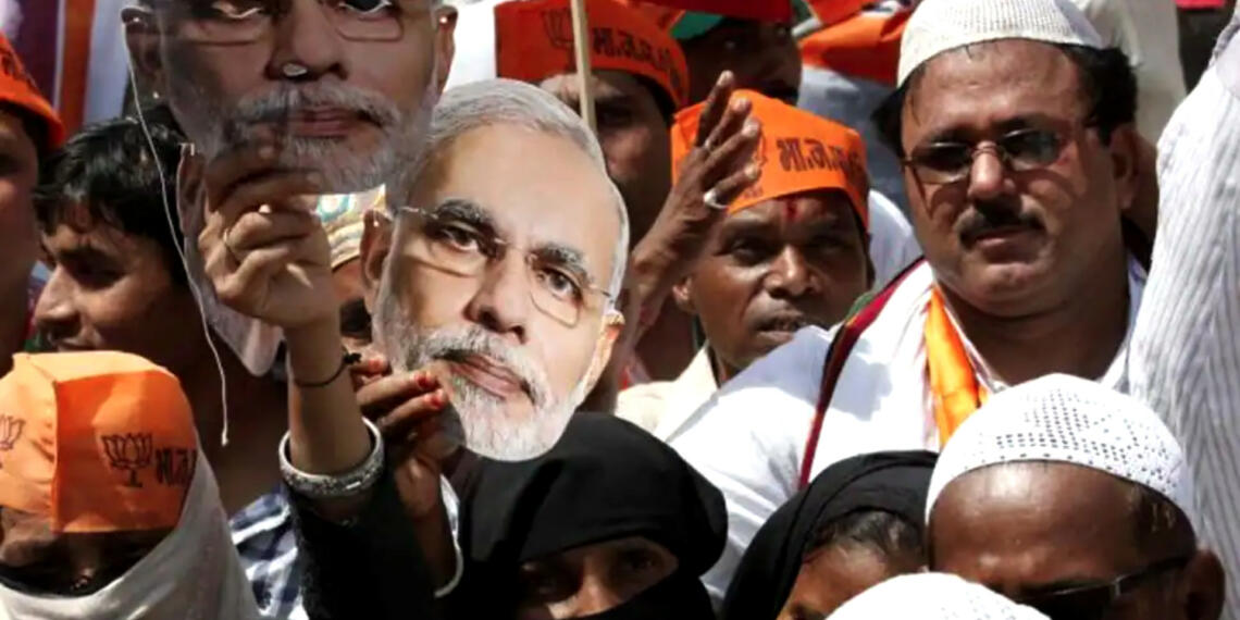 योगी-मोदी देश के वो नेता हैं जिन्होंने सफलतापूर्वक परिवार के भीतर वोटों का बंटवारा किया है!