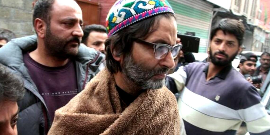 कश्मीरी पंडितों को तड़पाने वाले यासीन मलिक पर UAPA का शिकंजा